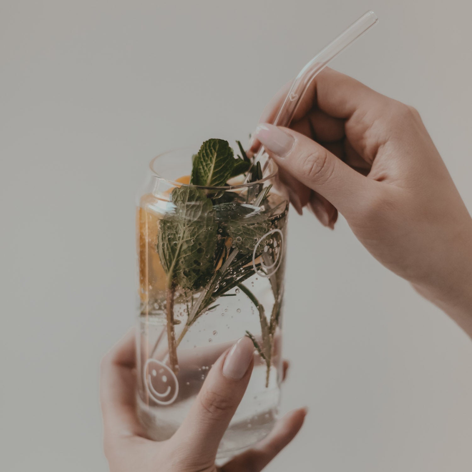 Strohhalme gebogen Herz transparent aus Glas im 4er Set