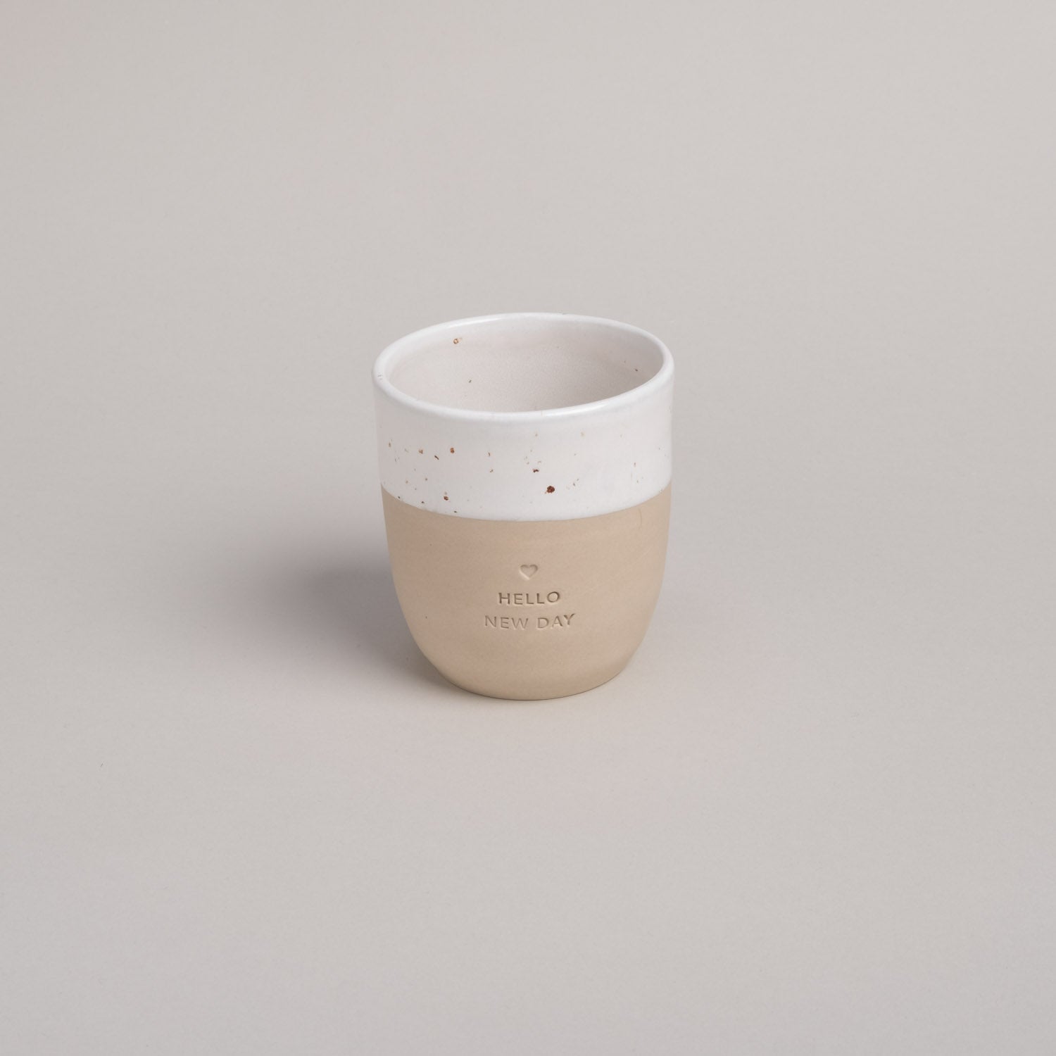 Becher Hello New Day