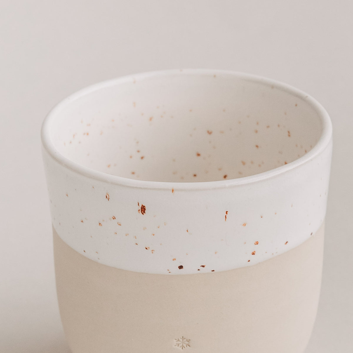 Becher Let it snow