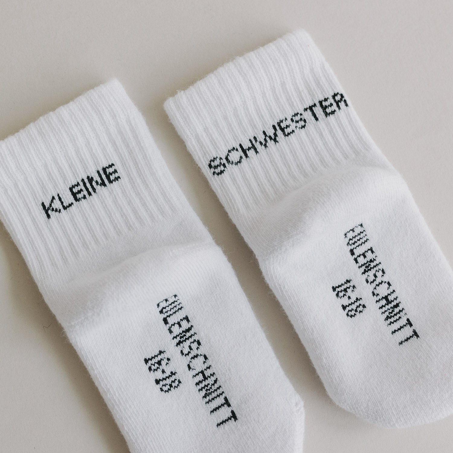 Babysocken Kleine Schwester