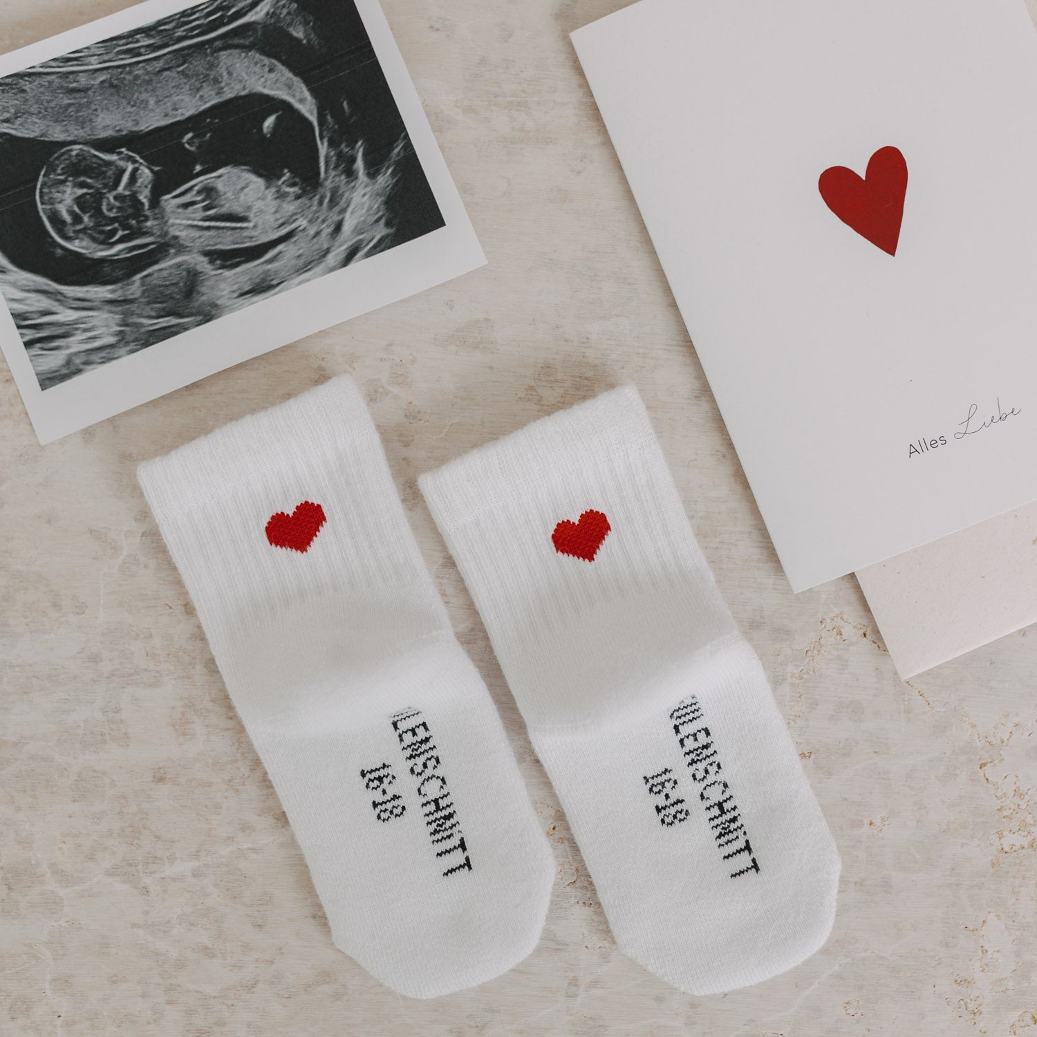 Babysocken Herz rot