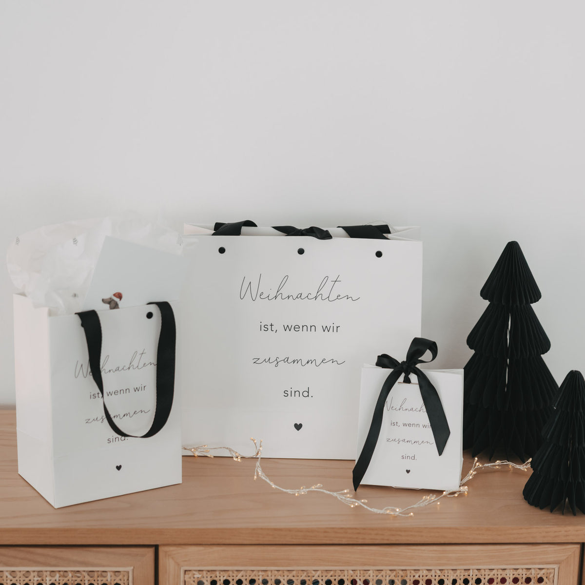 Geschenktüte Weihnachten ist - Medium
