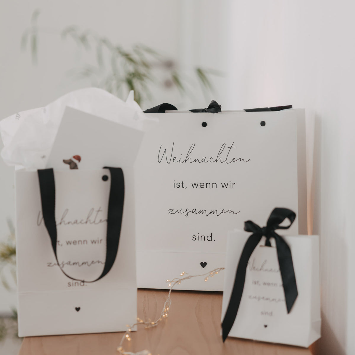 Geschenktüte Weihnachten ist - Medium