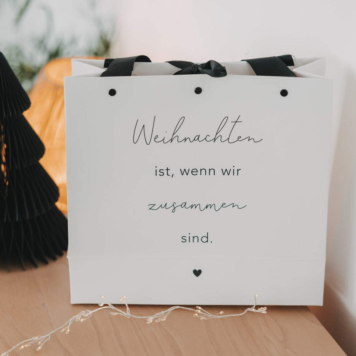 Geschenktüte Weihnachten ist - Medium