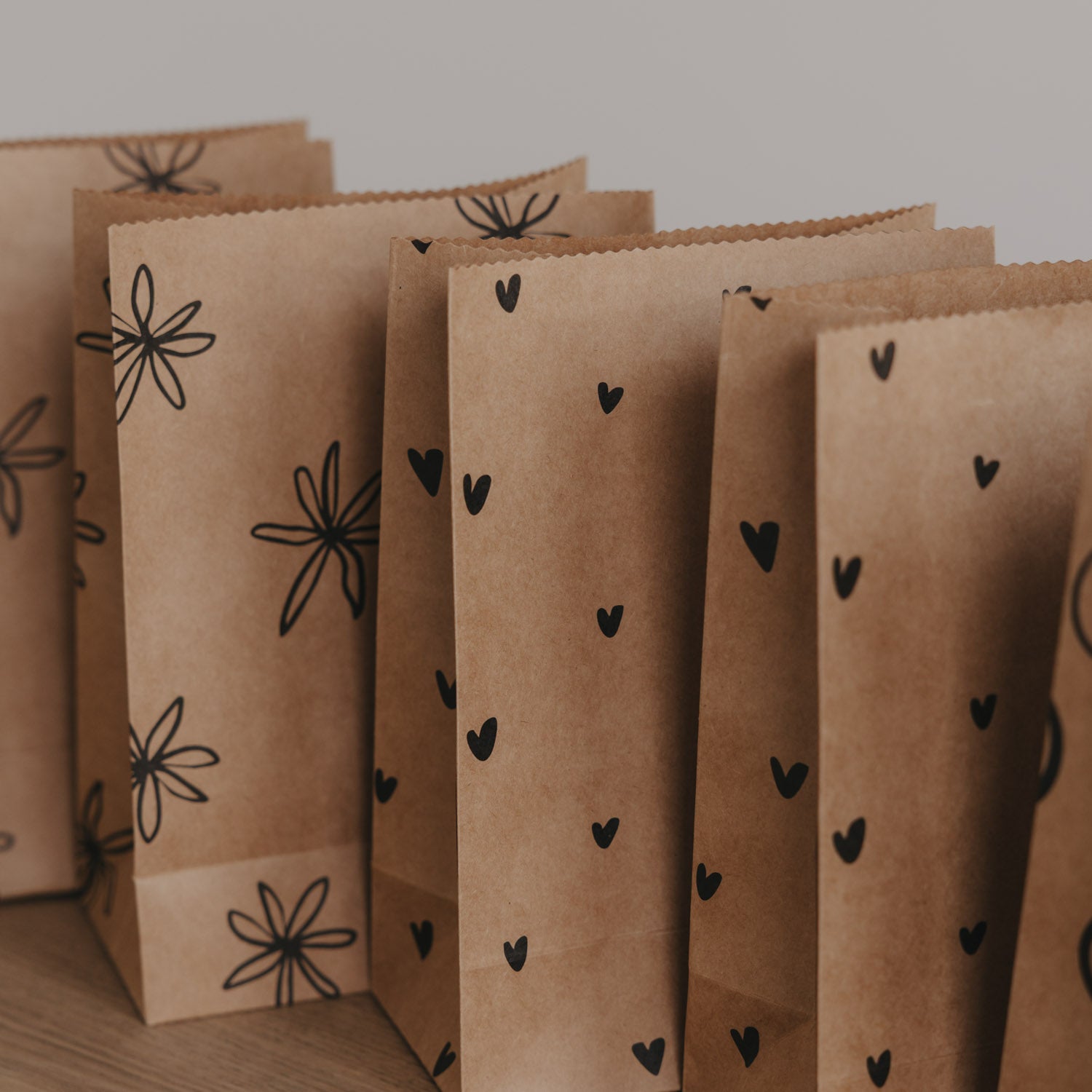 Geschenktüten aus Papier im 6er Set